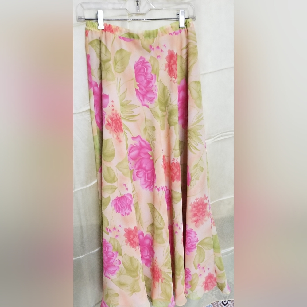 Coldwater Creek Springtime fresh floral print column maxi skirt. SOLD